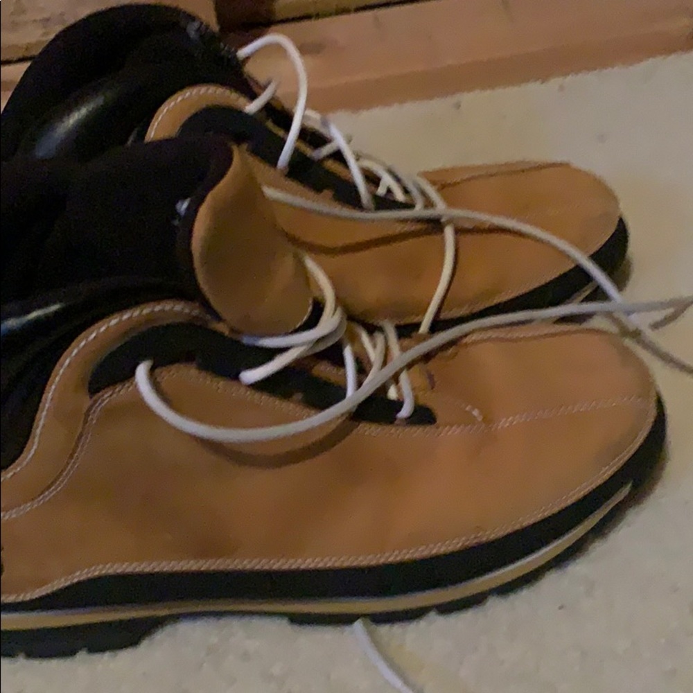 Timerland boots- excellent condition